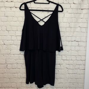 NWT  [DESIGN LAB LORD & TAYLOR]  Black Shorts Romper Size Large